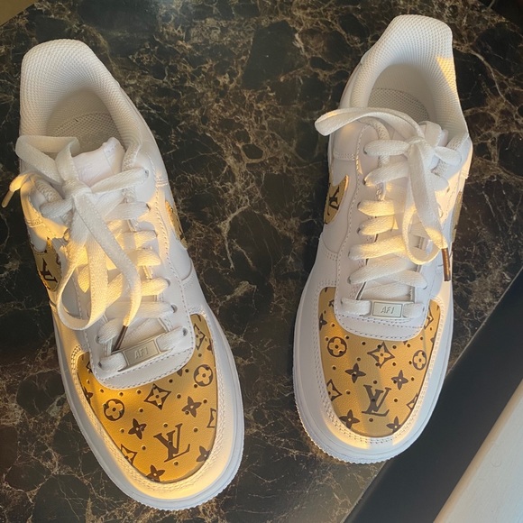 Nike Air Force 1 Custom Sneaker Womens - Picture 9 of 15